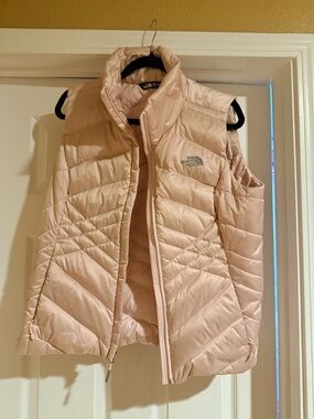 The North Face Women’s Pale Pink Quilted Packable Vest